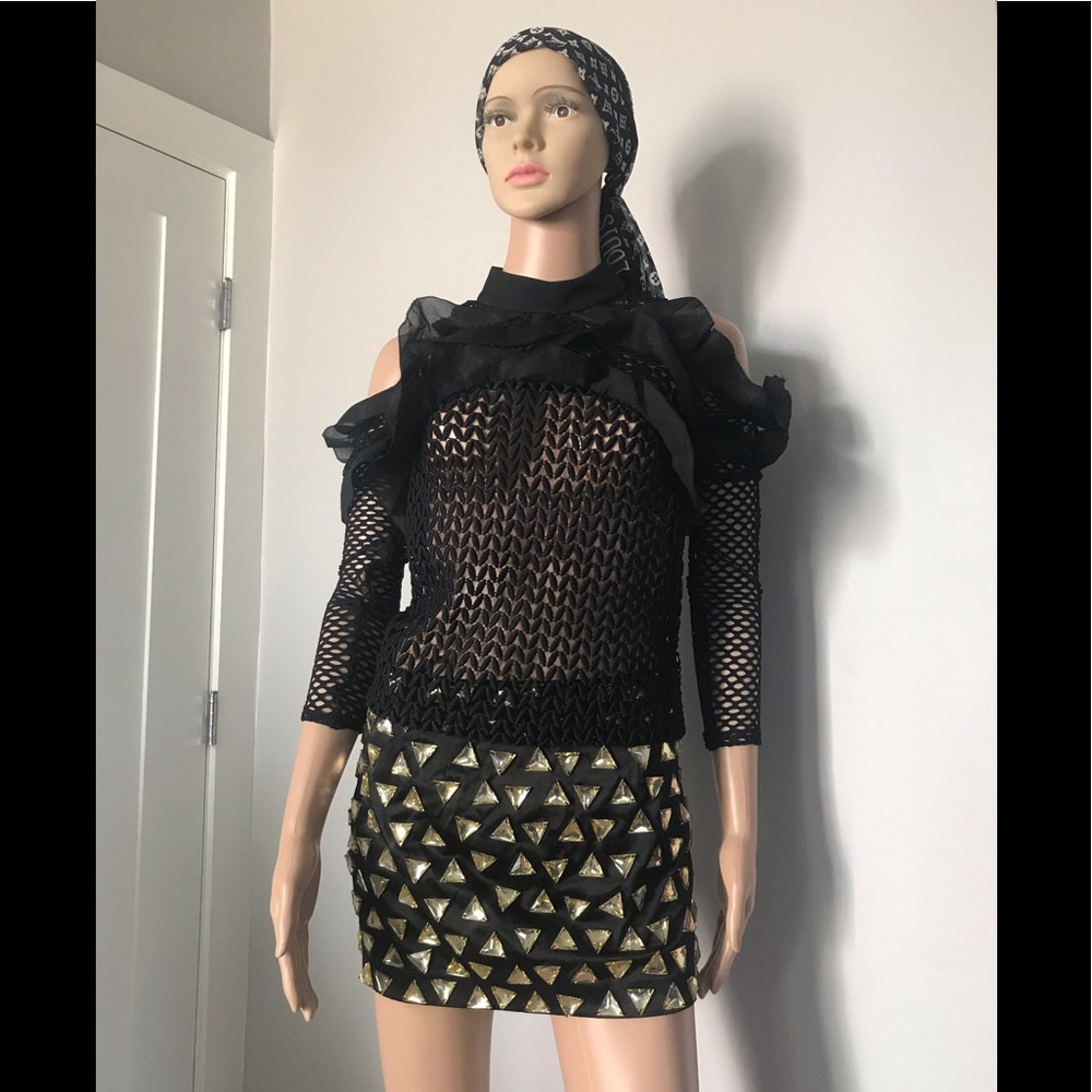 Stunning!  lace top New XS stretch lined  black